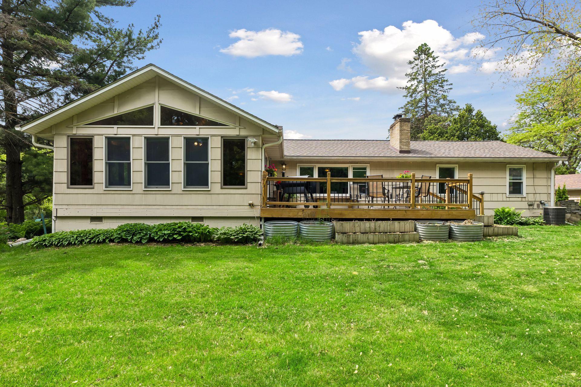 3613 Robin Lane