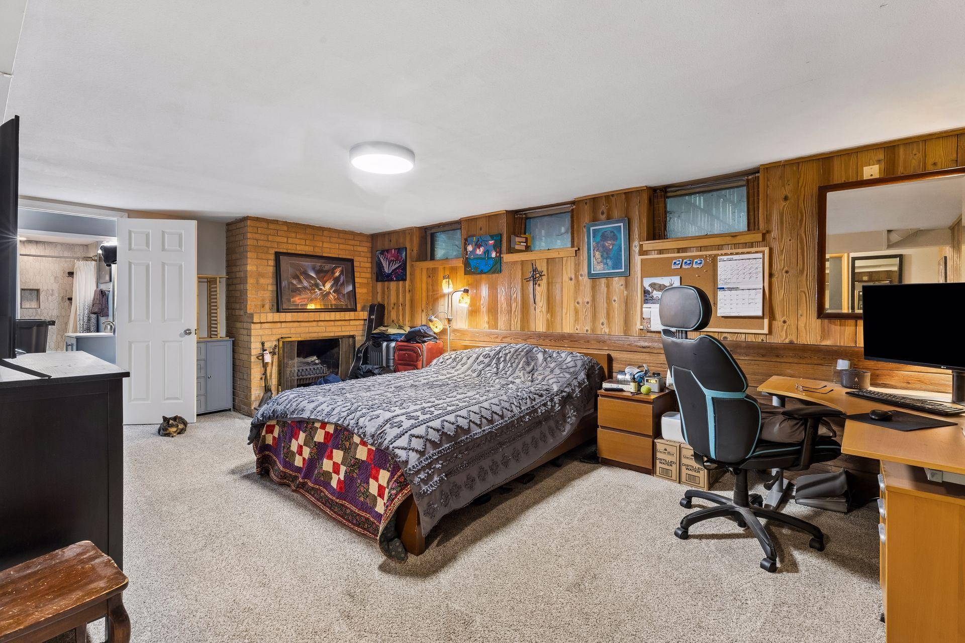 3613 Robin Lane