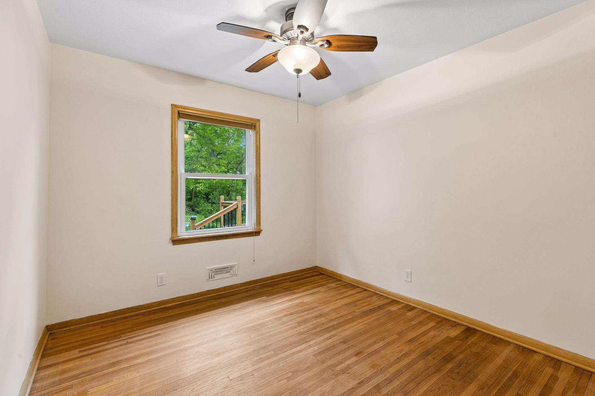 3613 Robin Lane
