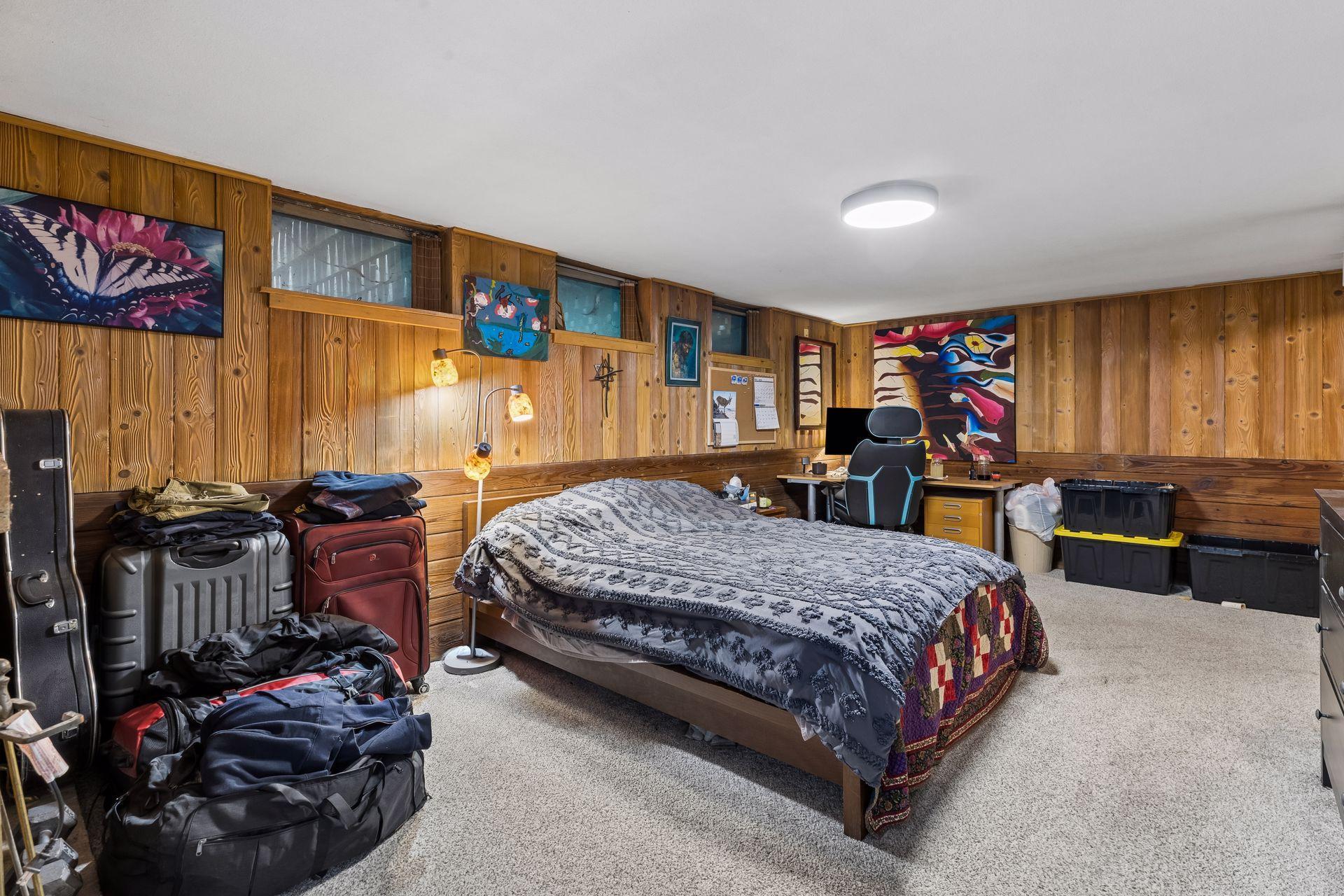 3613 Robin Lane