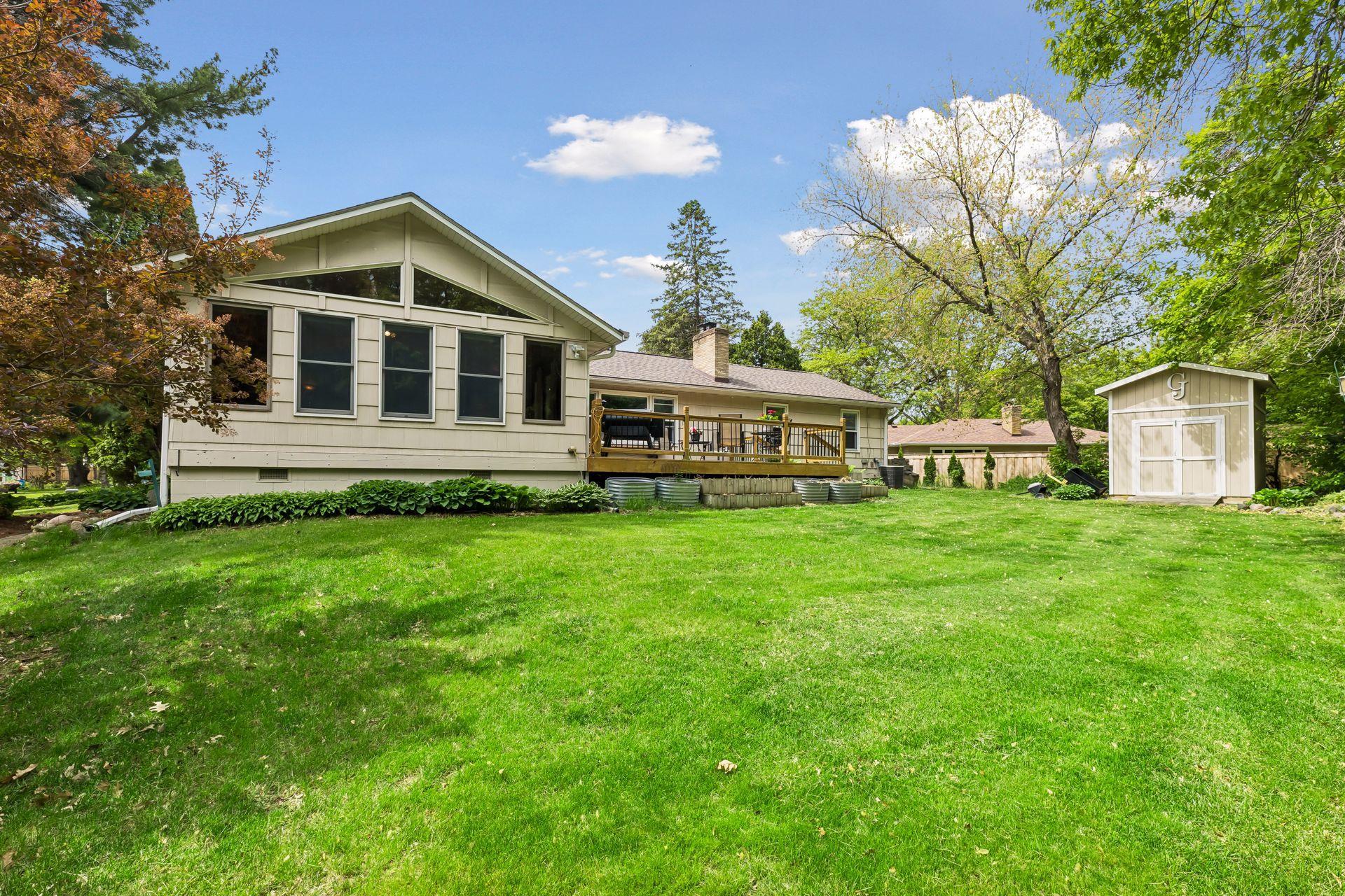 3613 Robin Lane
