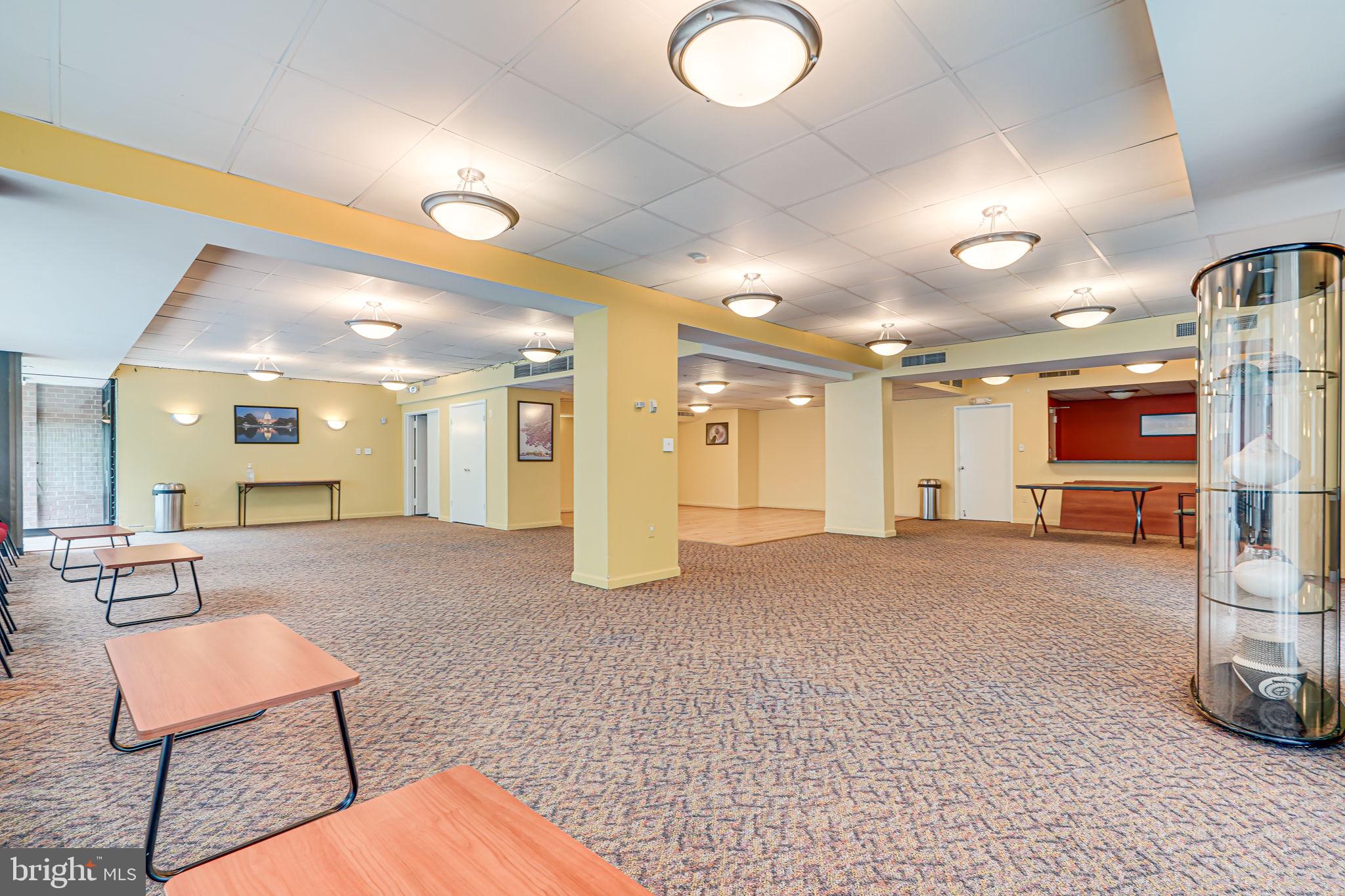 2939 van Ness St NW #838