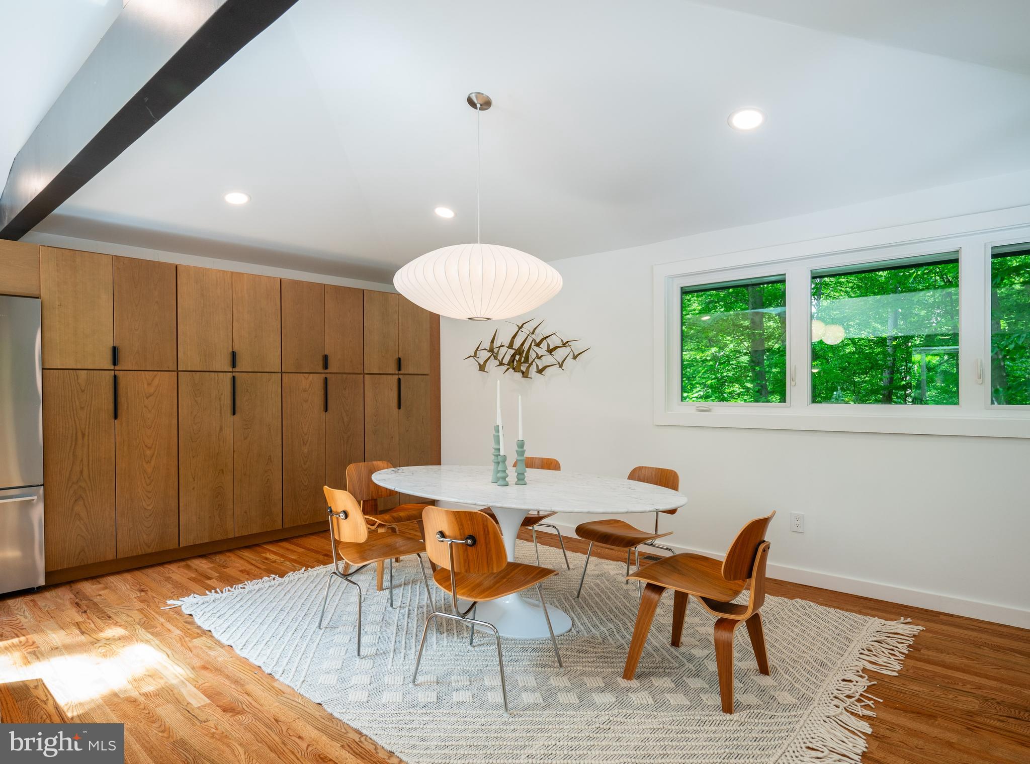 2 Buttonwood Ln