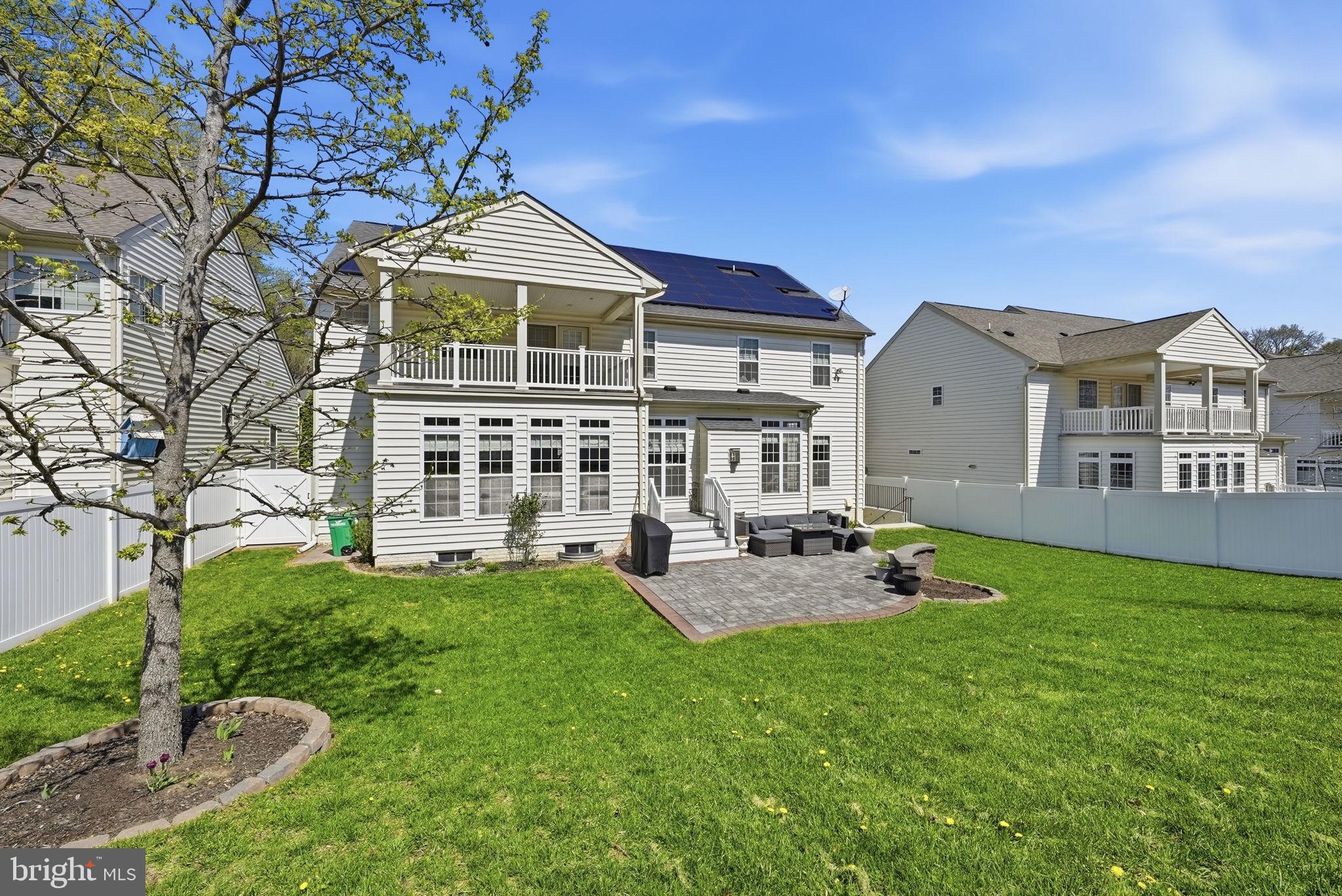 9003 CRYSTAL OAKS LANE