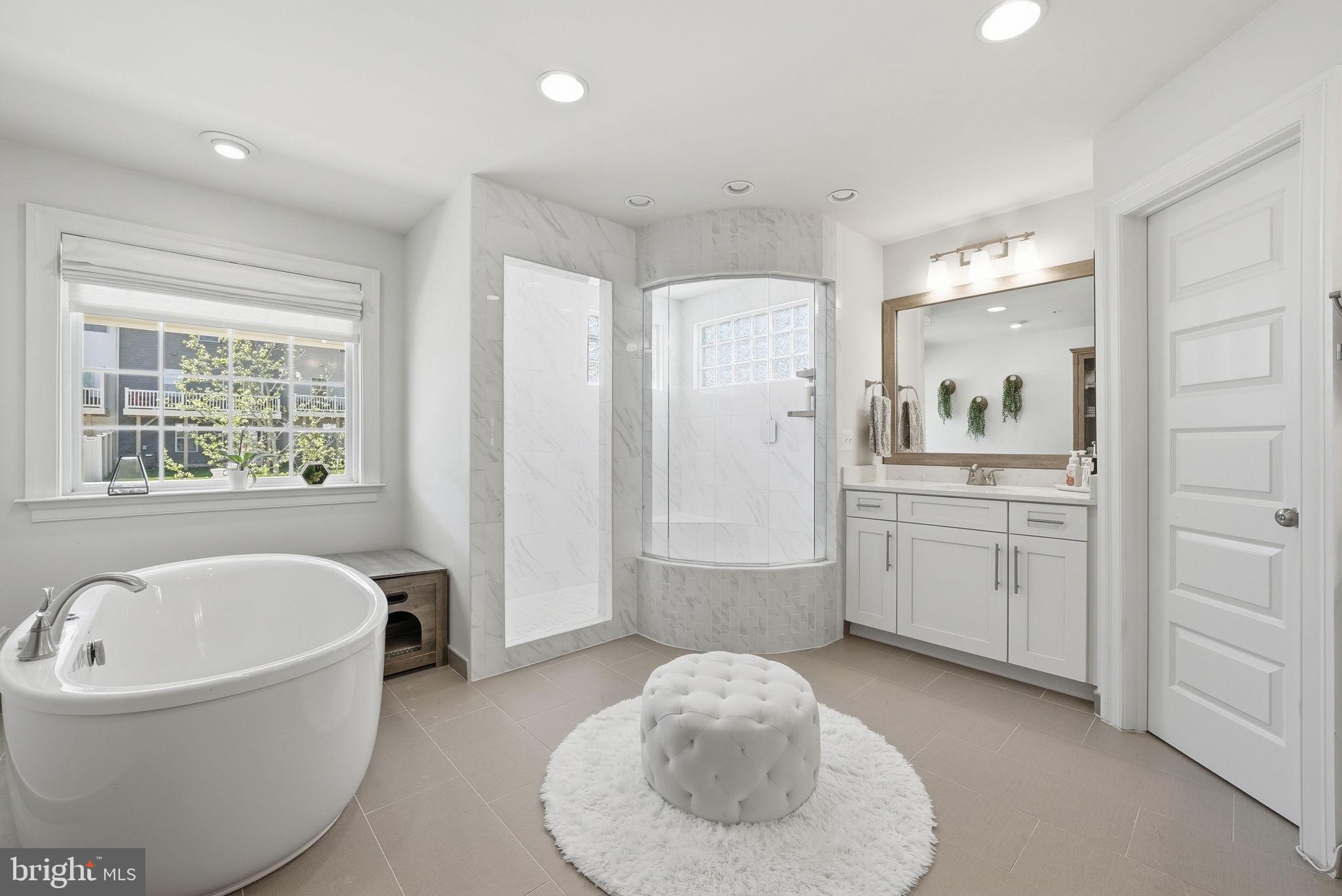 9003 CRYSTAL OAKS LANE