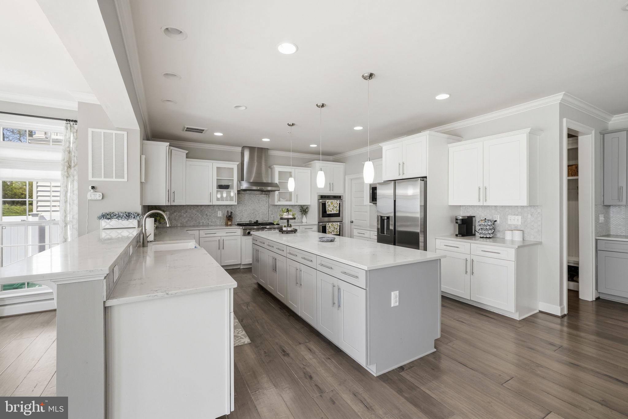 9003 CRYSTAL OAKS LANE