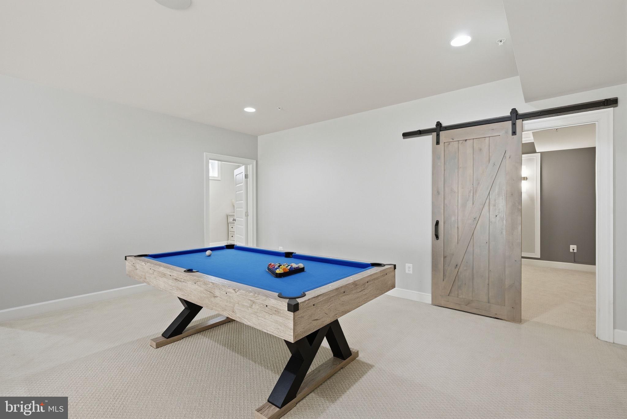 9003 CRYSTAL OAKS LANE