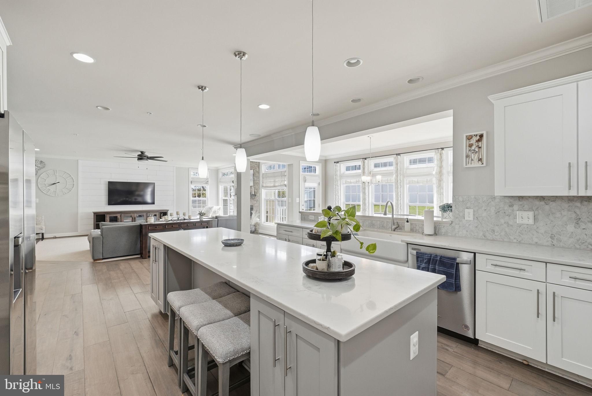 9003 CRYSTAL OAKS LANE