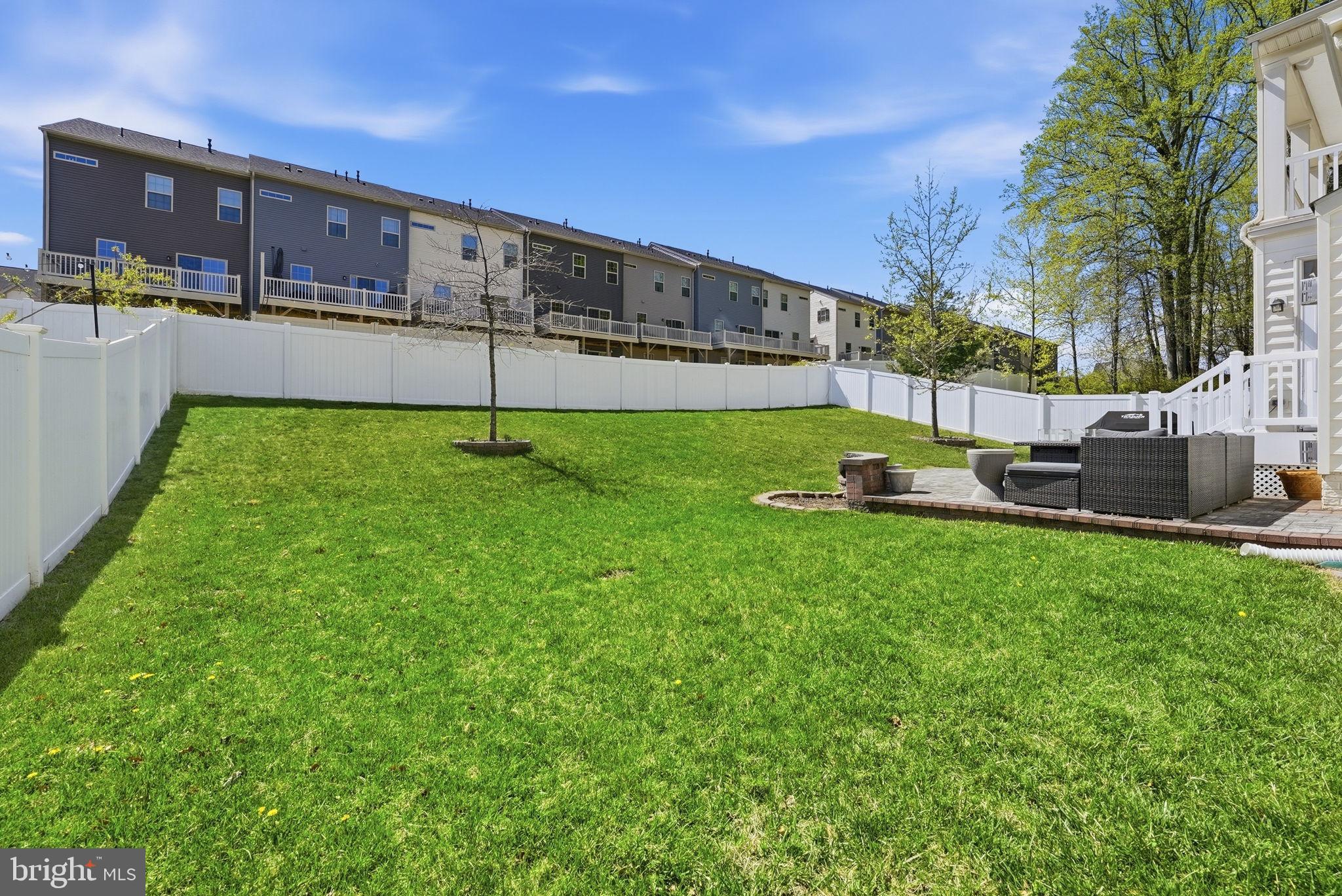 9003 CRYSTAL OAKS LANE