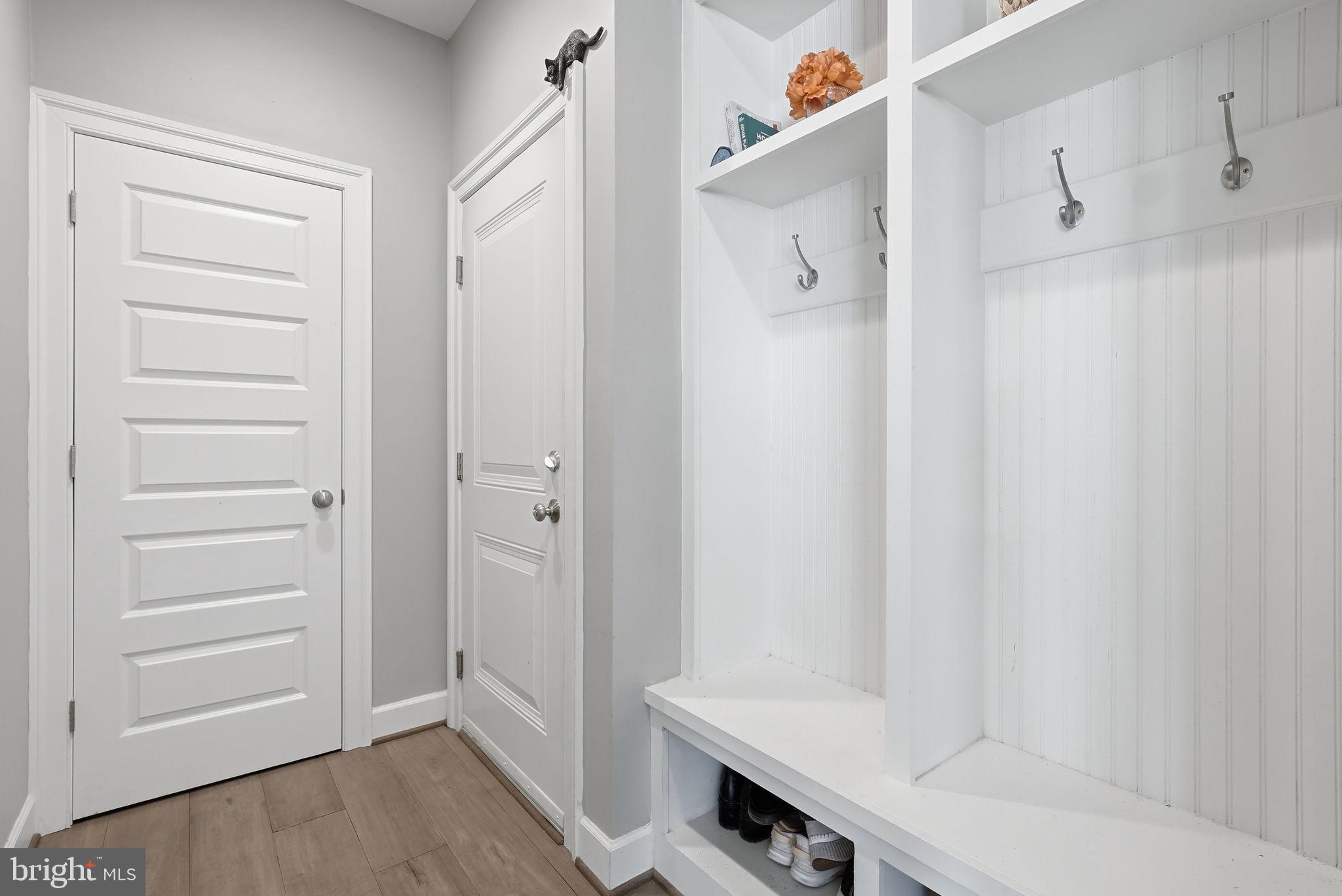 9003 CRYSTAL OAKS LANE