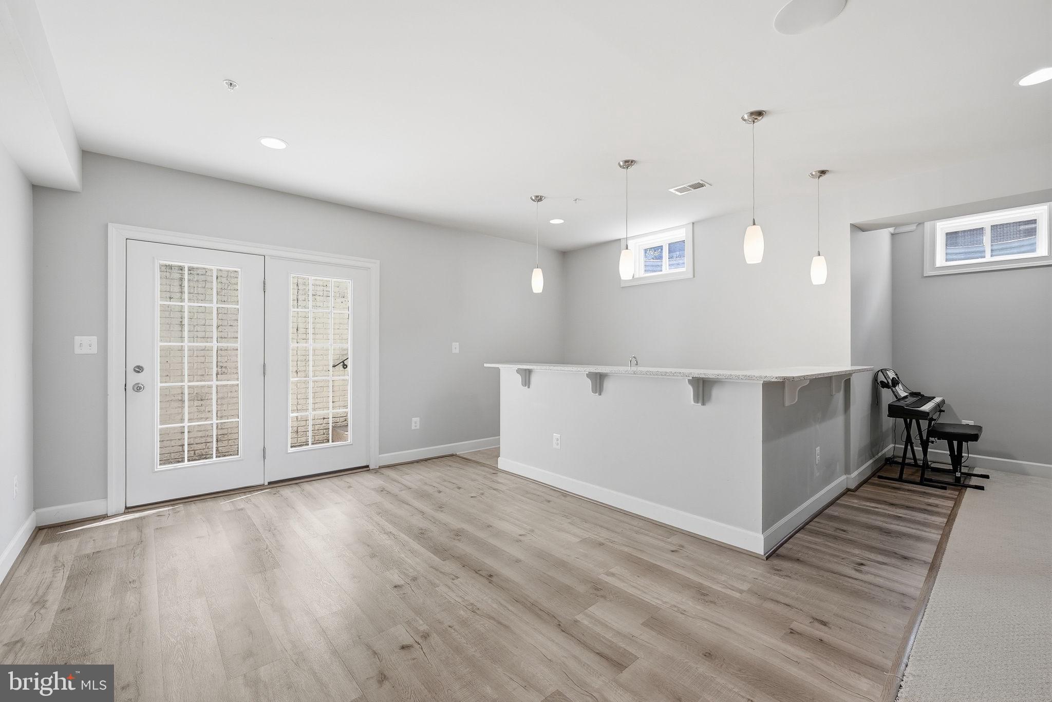 9003 CRYSTAL OAKS LANE