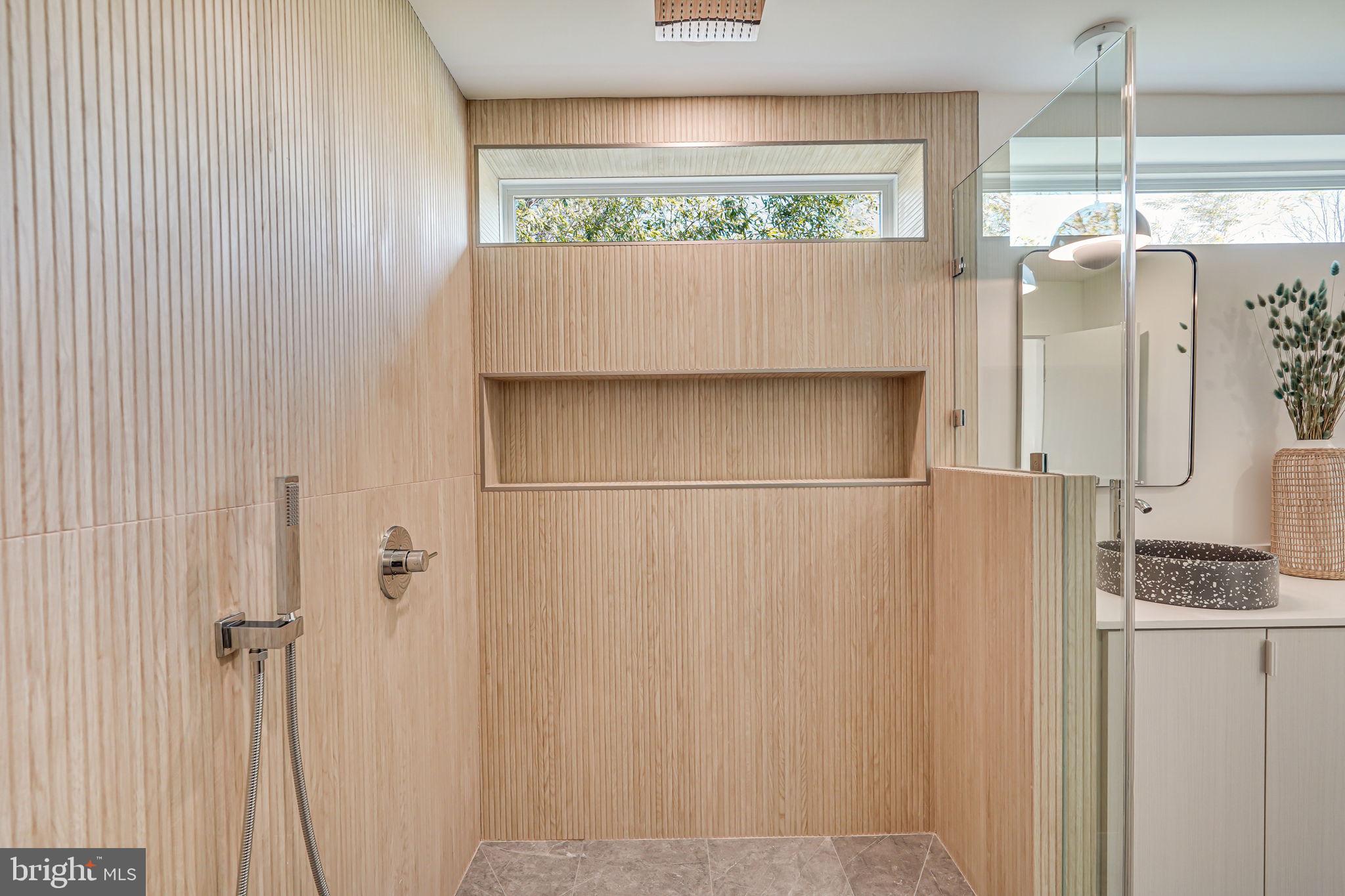 1717 CULPEPER STREET N