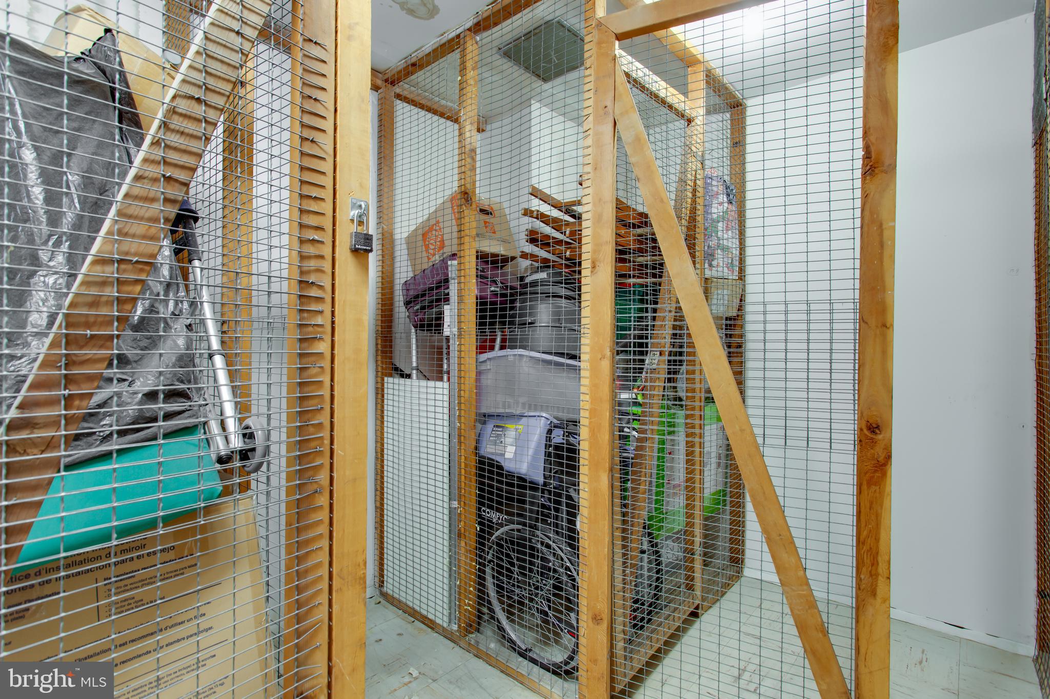 4501 ARLINGTON BOULEVARD 818