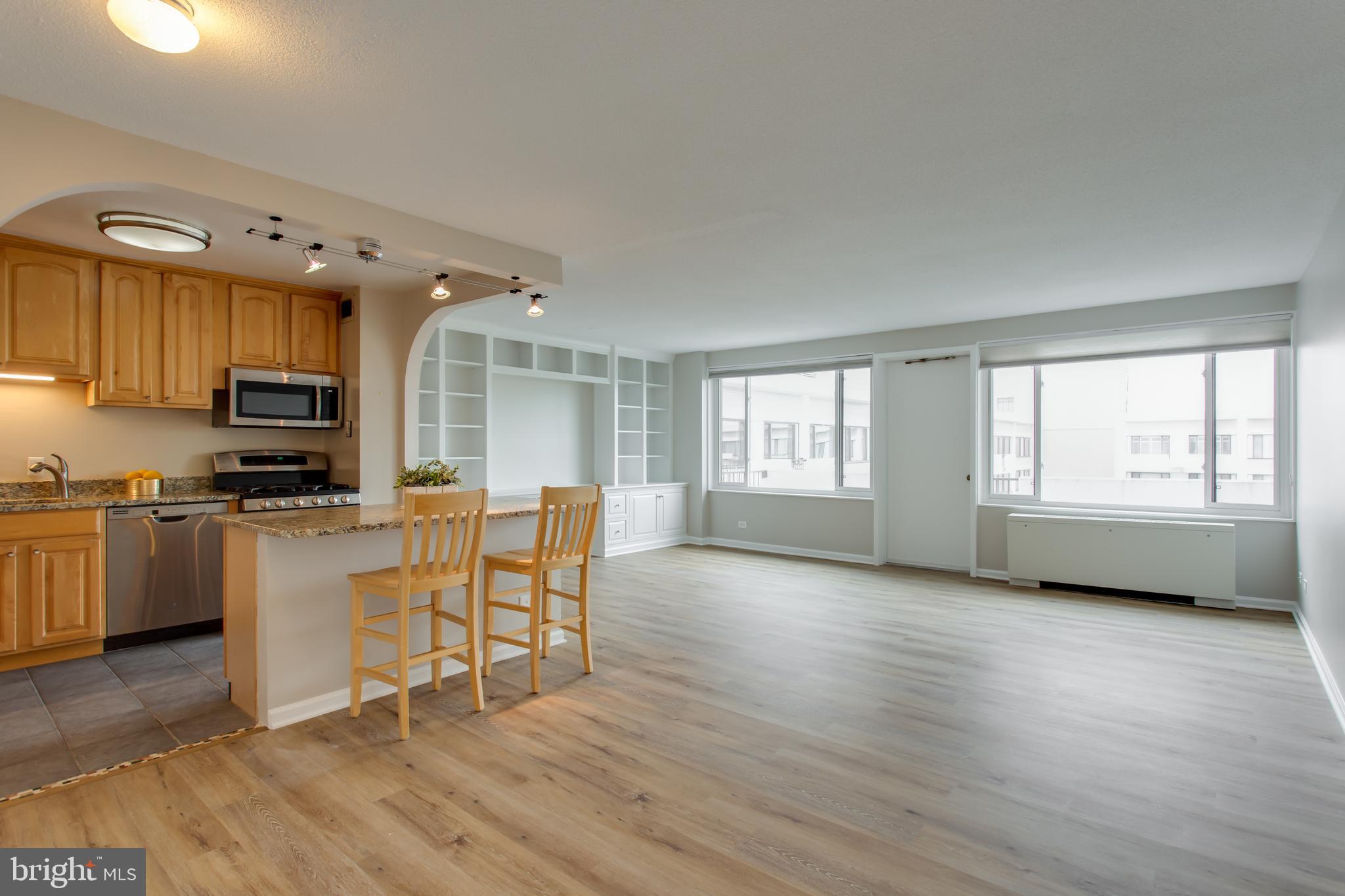 4501 ARLINGTON BOULEVARD 818