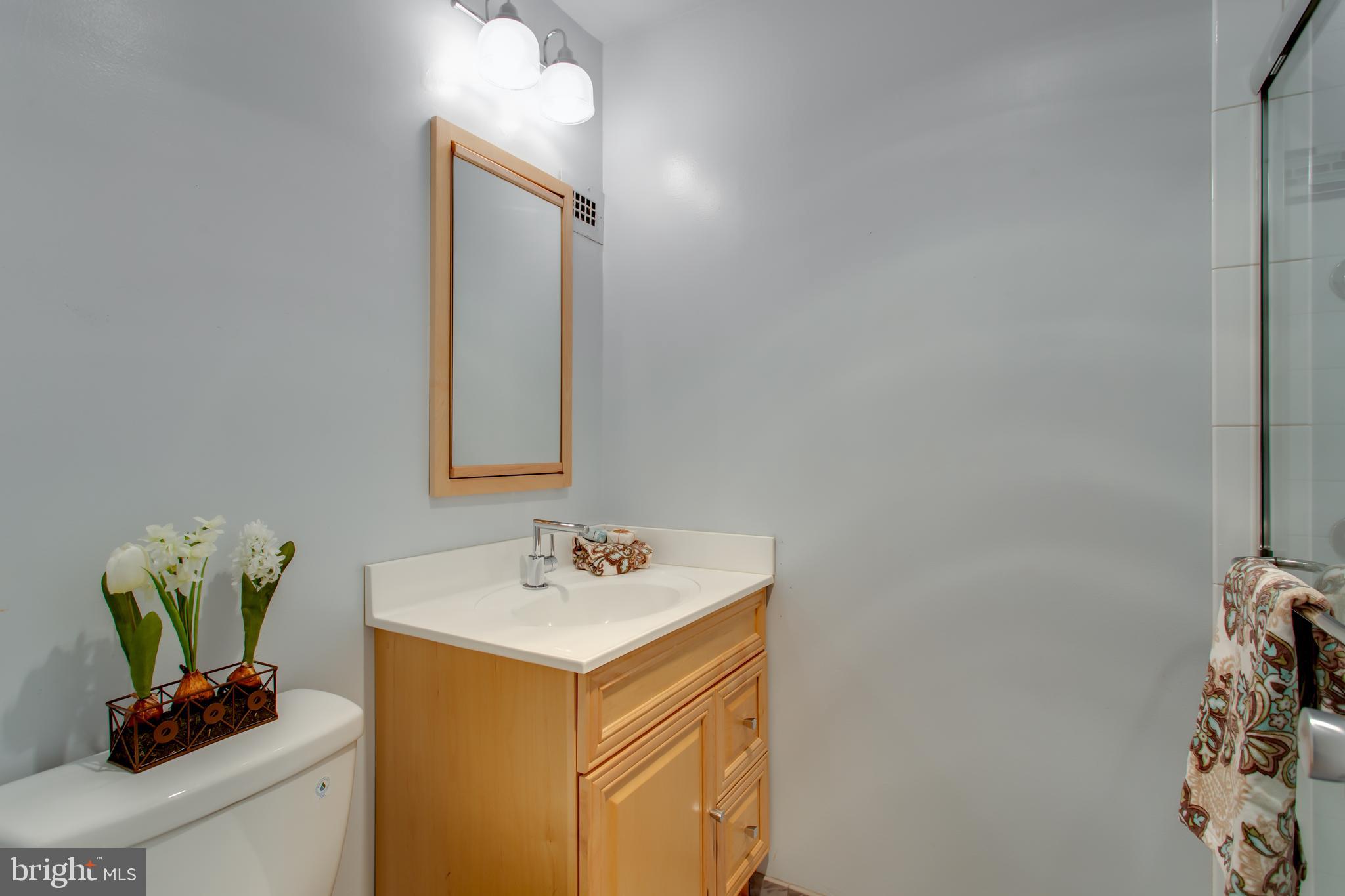 4501 ARLINGTON BOULEVARD 818