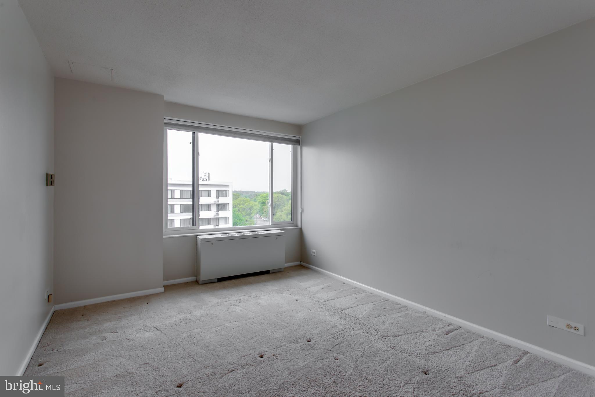 4501 ARLINGTON BOULEVARD 818