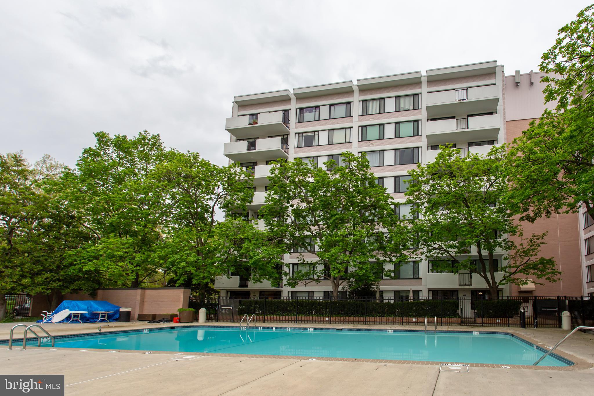 4501 ARLINGTON BOULEVARD 818