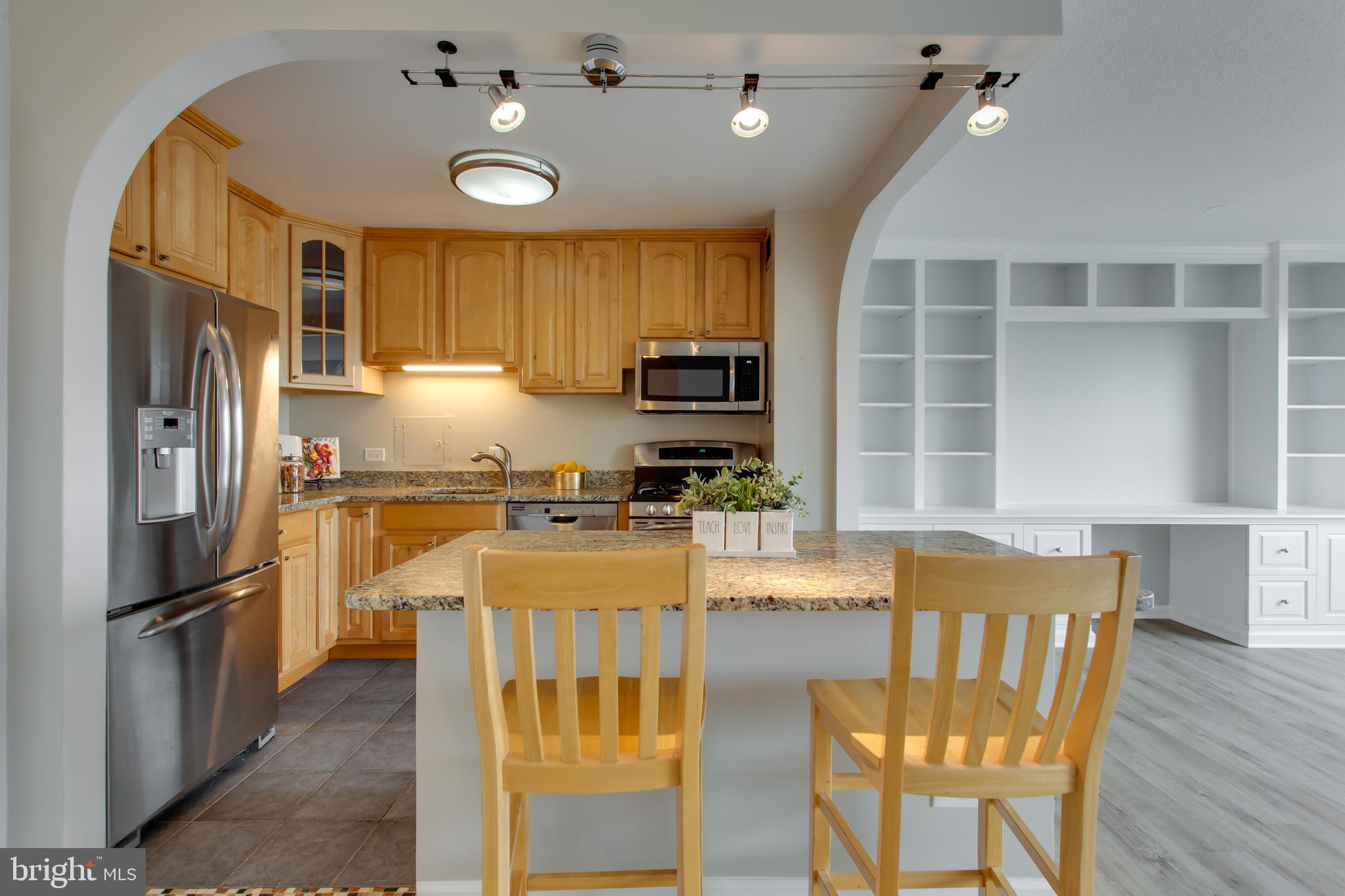 4501 ARLINGTON BOULEVARD 818