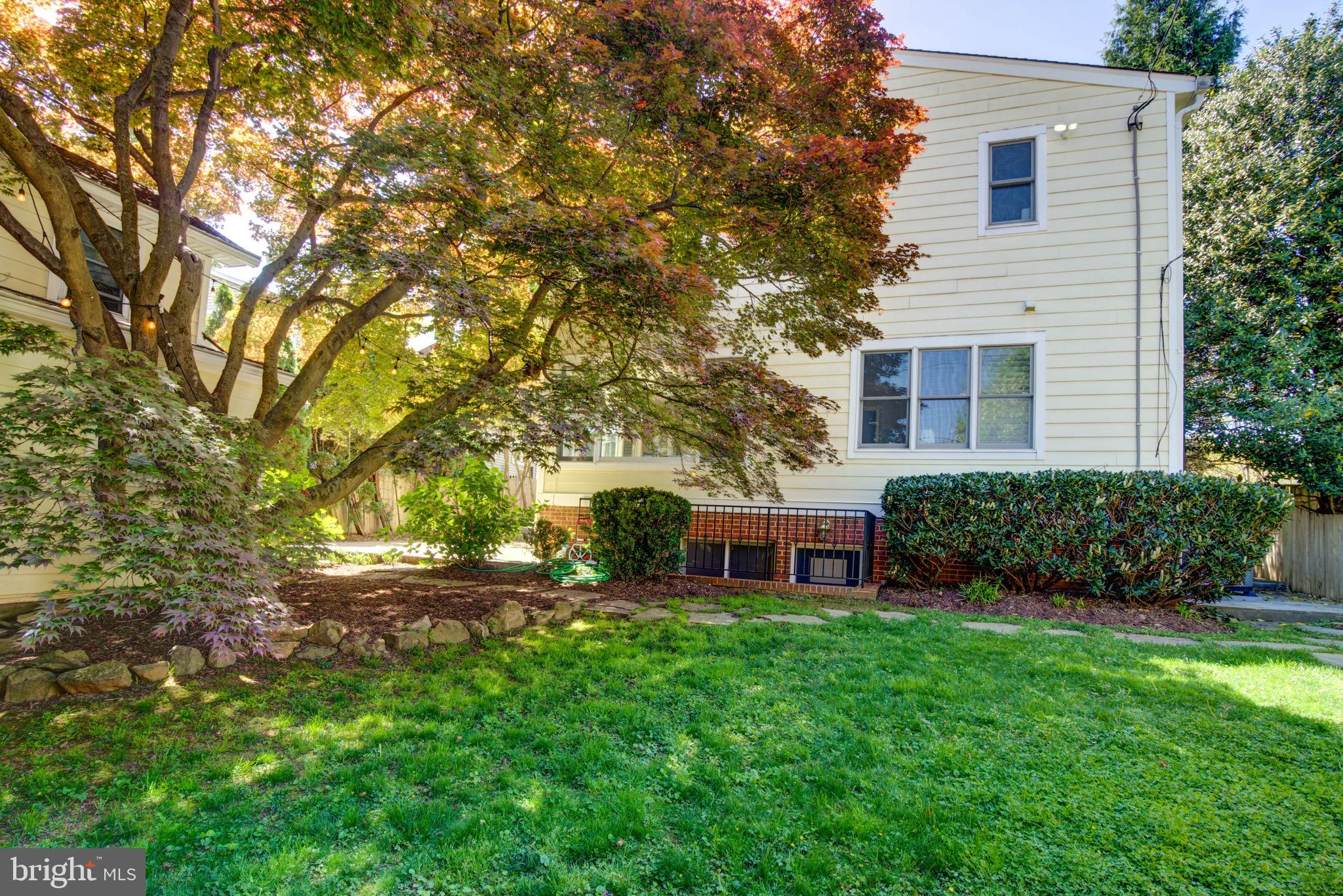 1111 N KENTUCKY STREET