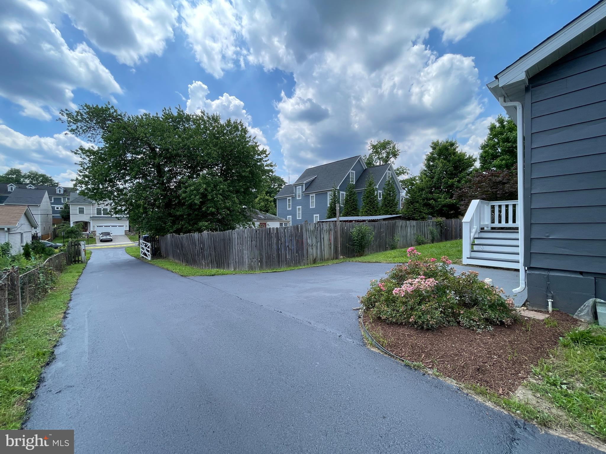 1727 N CAMERON STREET