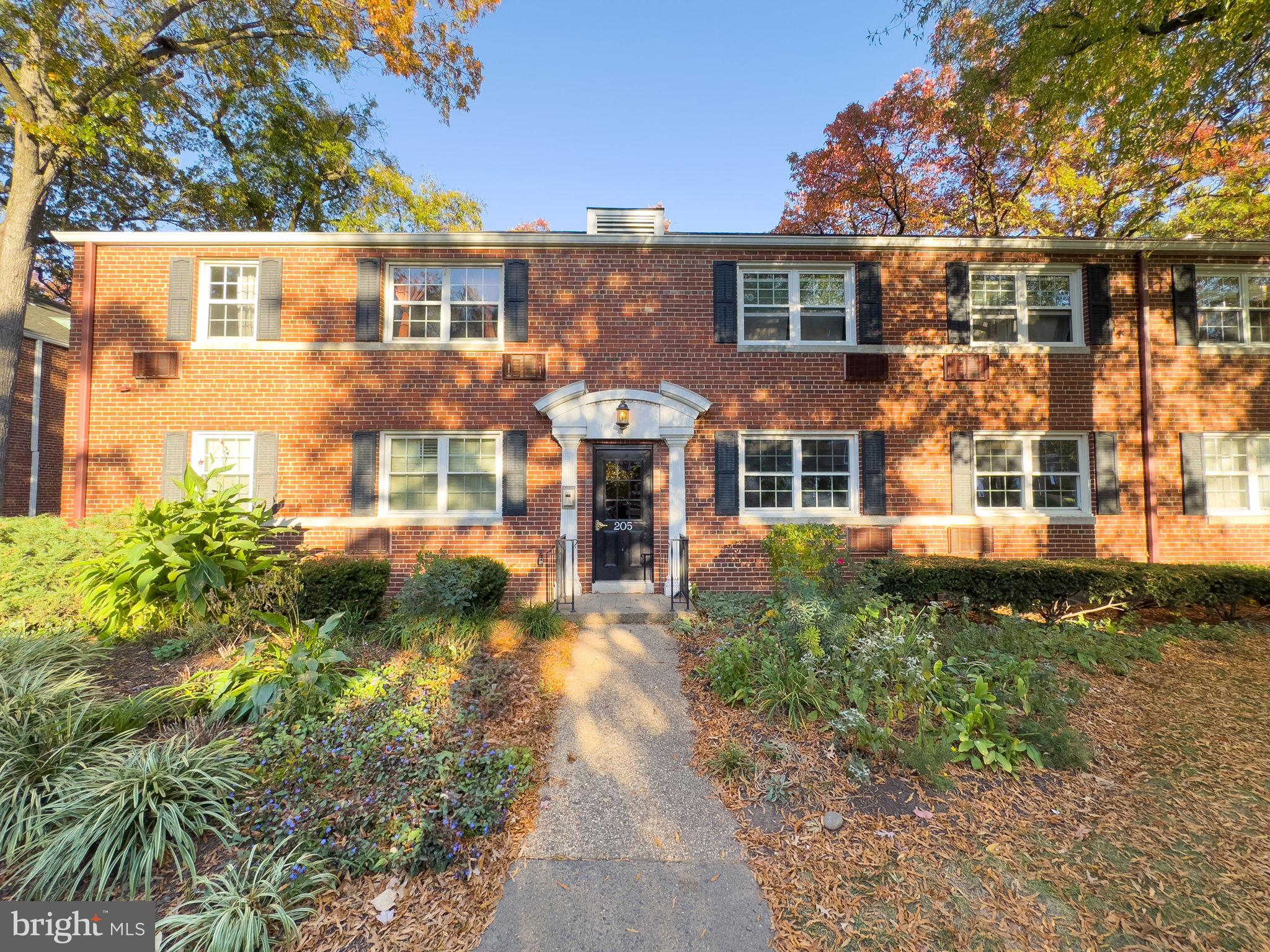 205 N GEORGE MASON DRIVE 205-3