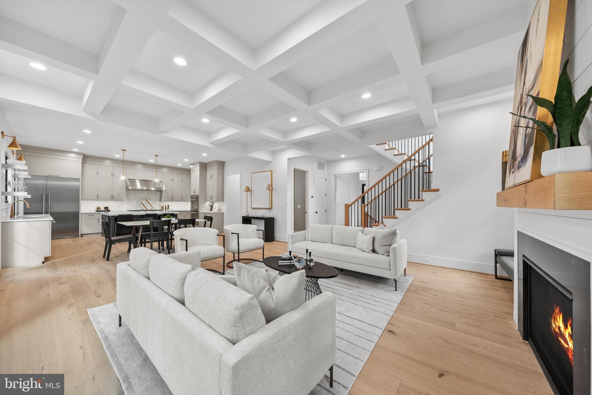 6807 Williamsburg Blvd