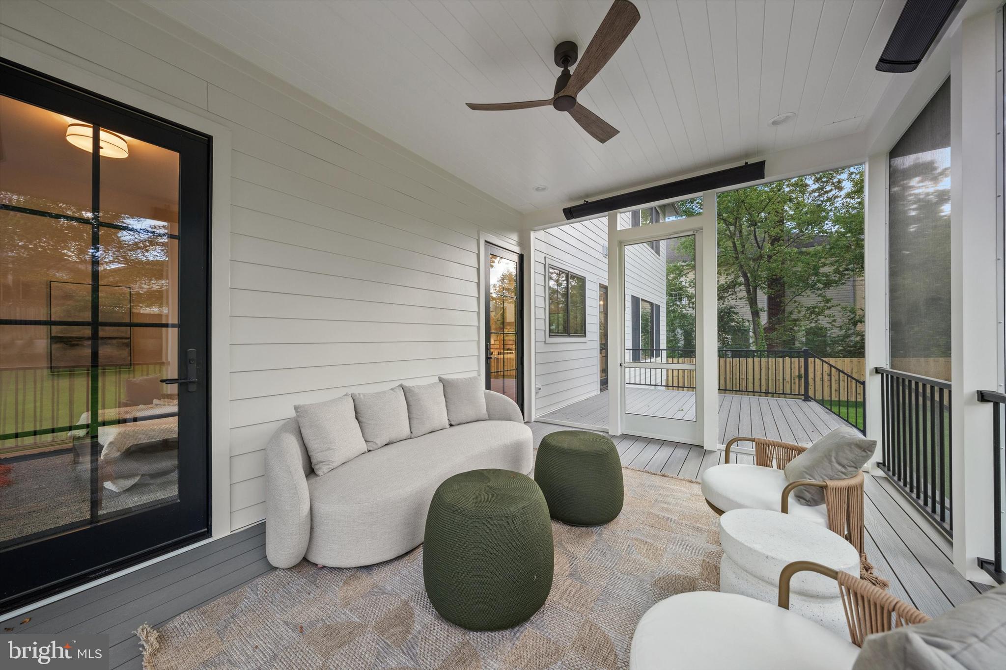 6807 Williamsburg Blvd