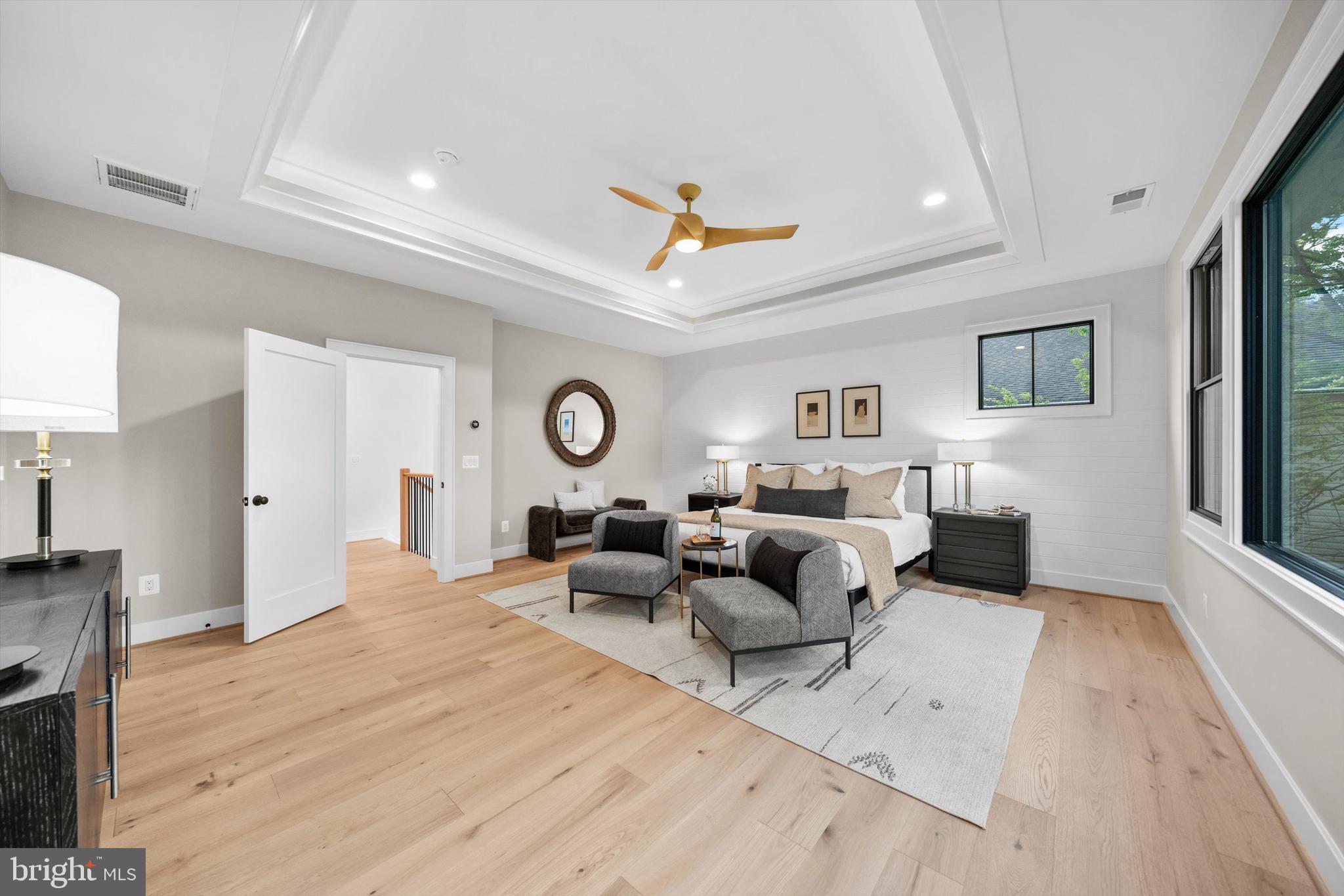 6807 Williamsburg Blvd