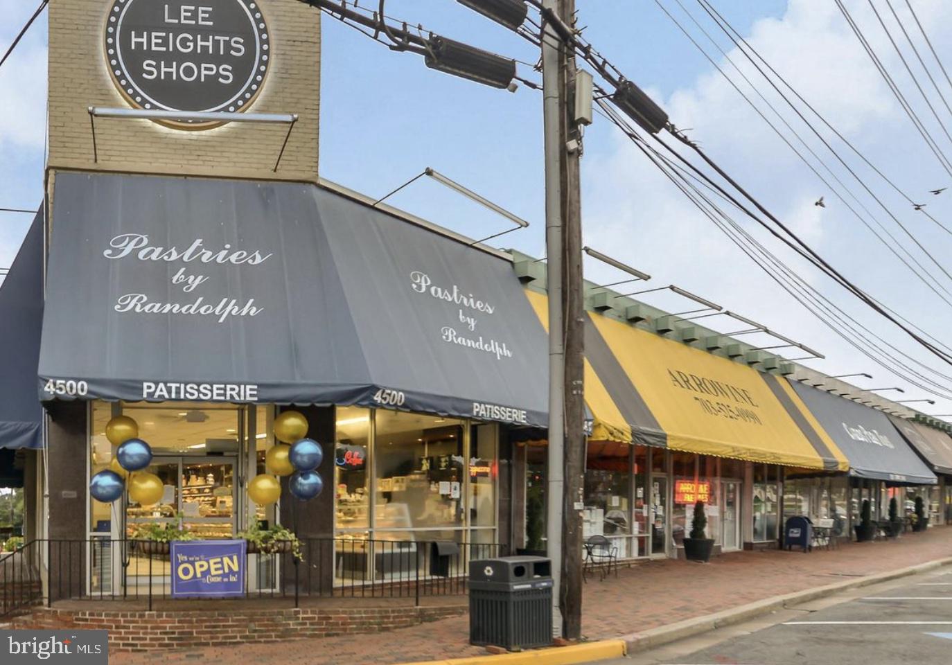 4390 LORCOM LANE 810