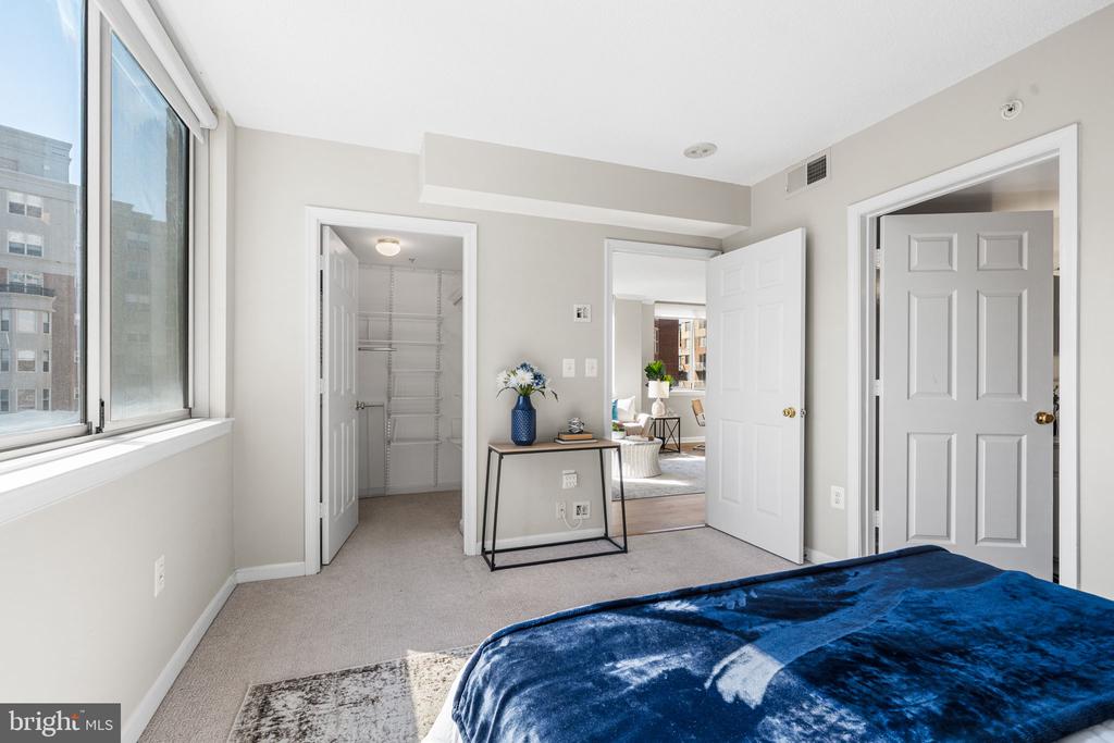 3835 9TH STREET N Unit: 603E