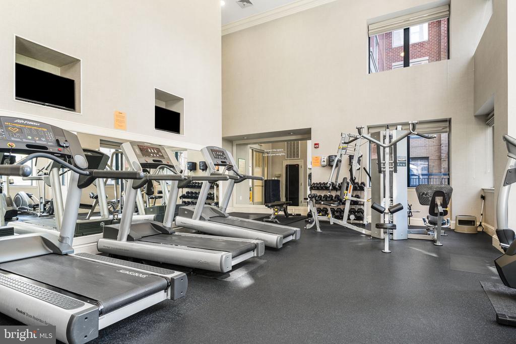 3835 9TH STREET N Unit: 603E