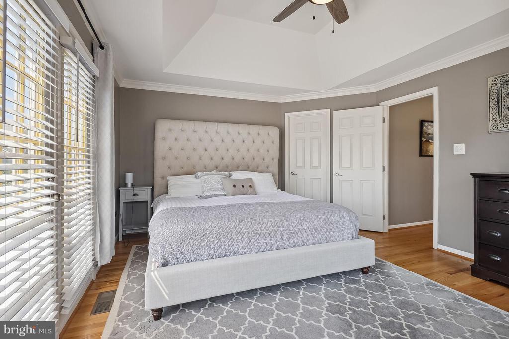 2429 GORGAS PLACE