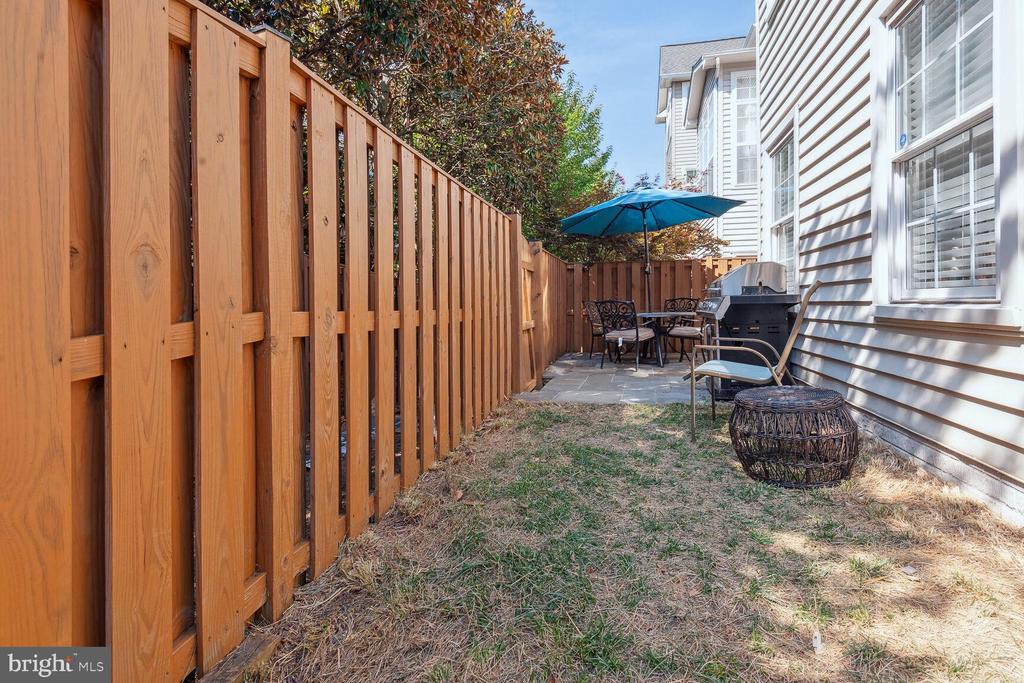 2429 GORGAS PLACE