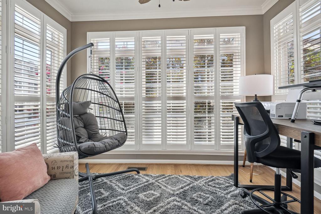2429 GORGAS PLACE