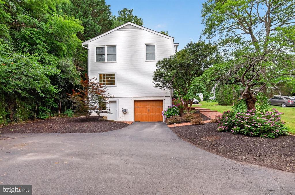 4020 ROBERTS ROAD