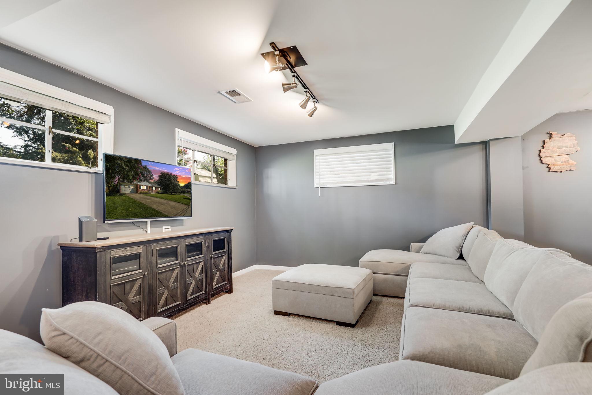3257 Faragut Ct