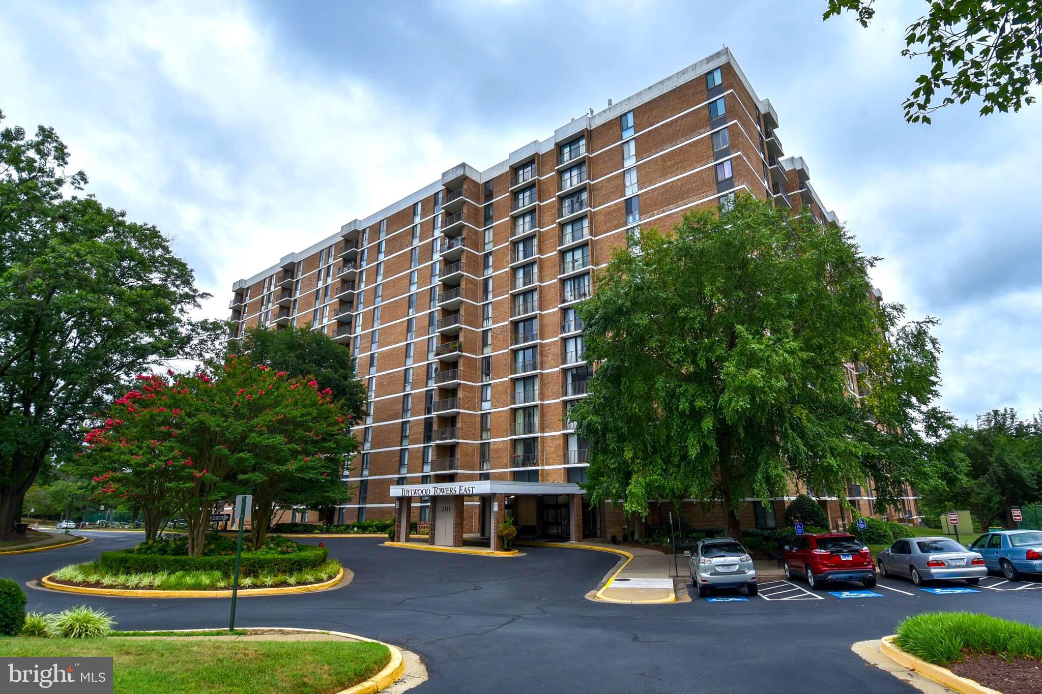 2311 PIMMIT DRIVE 1413