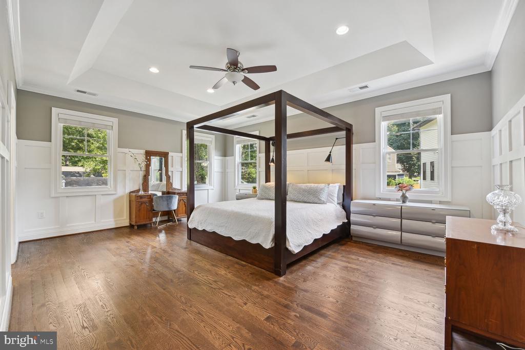 7221 ARTHUR DRIVE