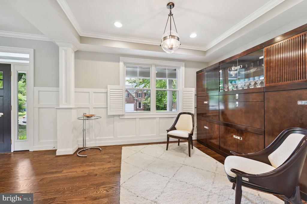 7221 ARTHUR DRIVE
