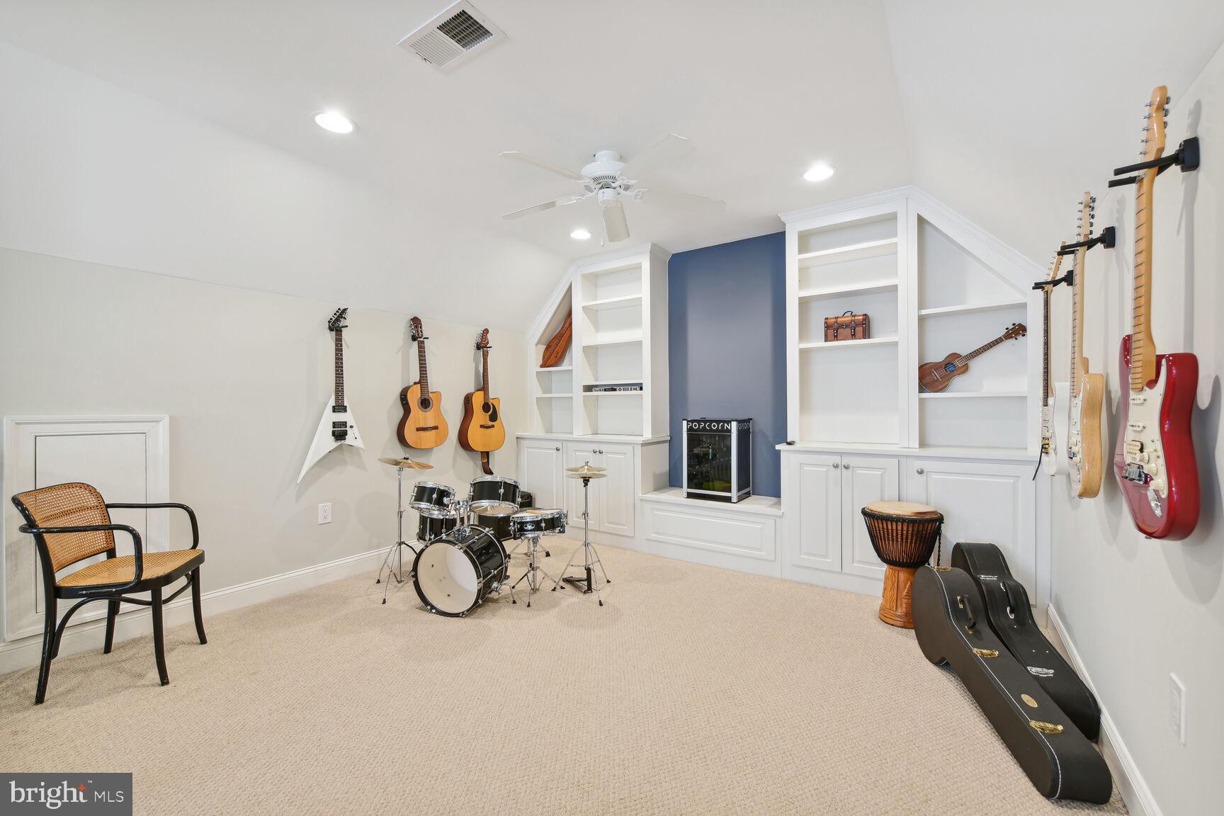 7221 ARTHUR DRIVE