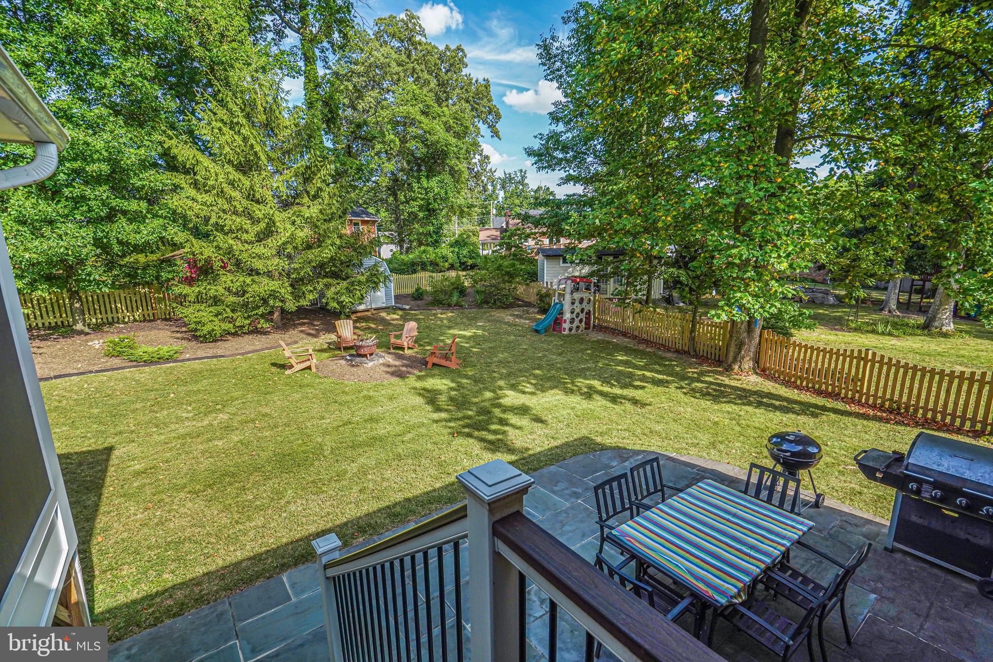7420 Westwood Park Ln
