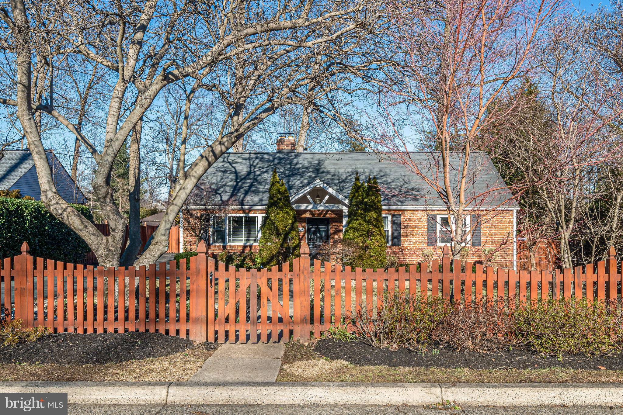 7224 Allan Ave