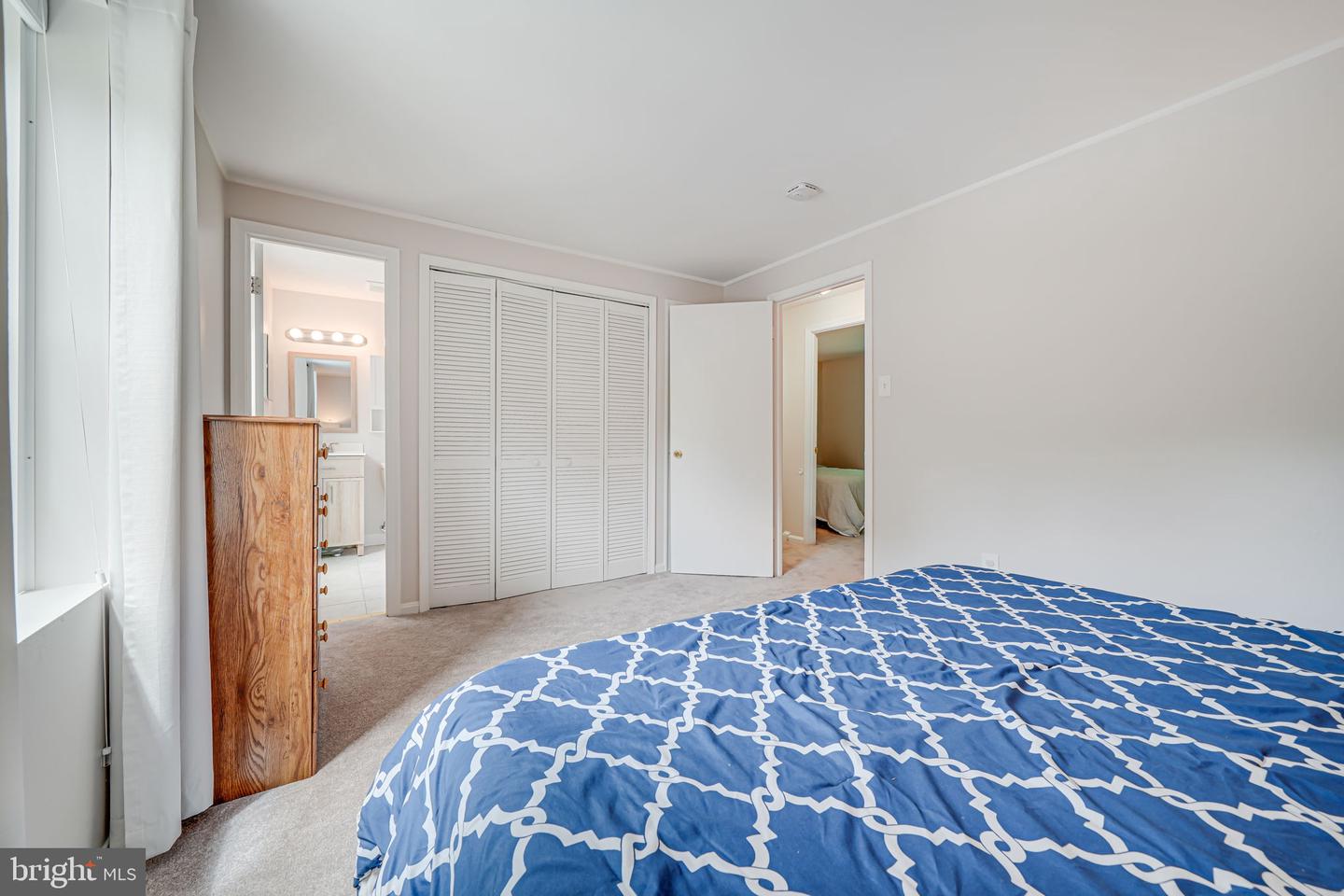 2927 Ellenwood Dr