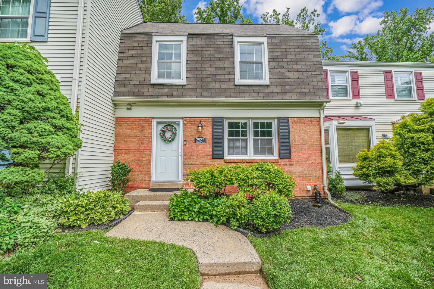 2927 Ellenwood Dr