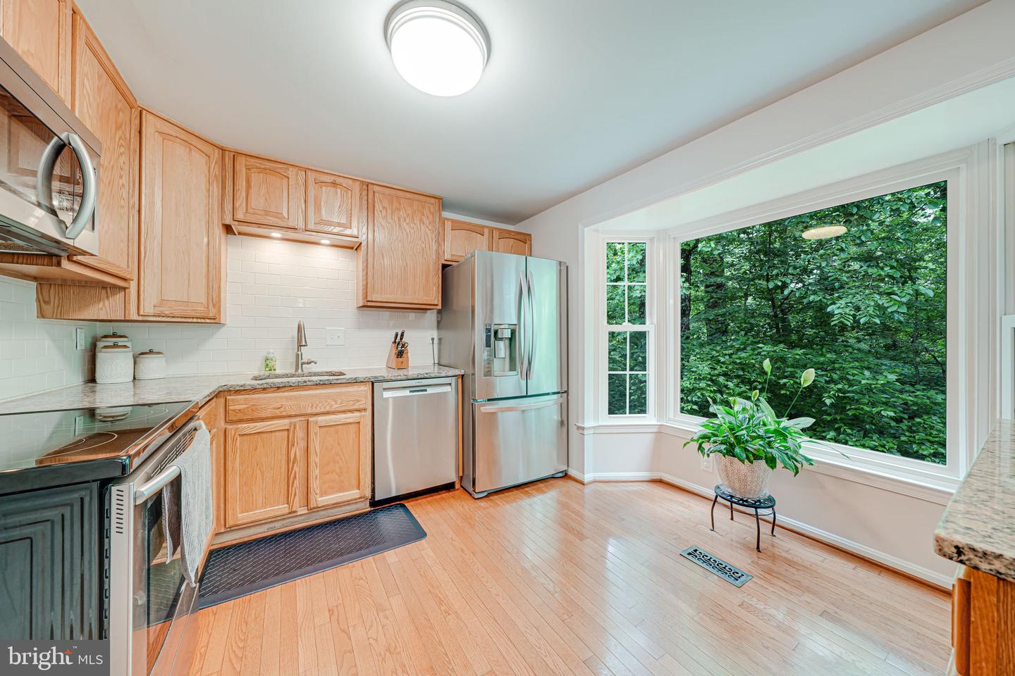 2927 Ellenwood Dr