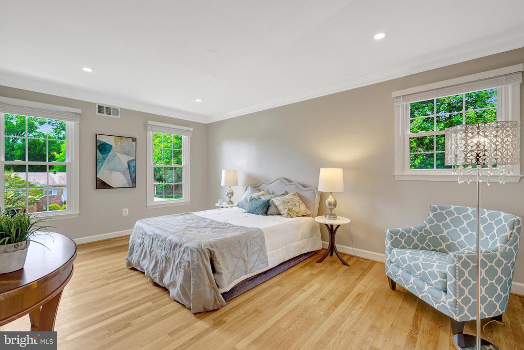 427 WEST STREET NW