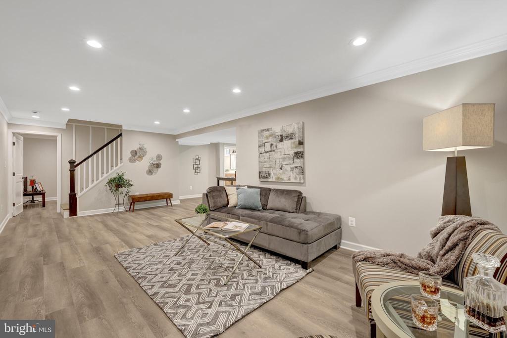 427 WEST STREET NW