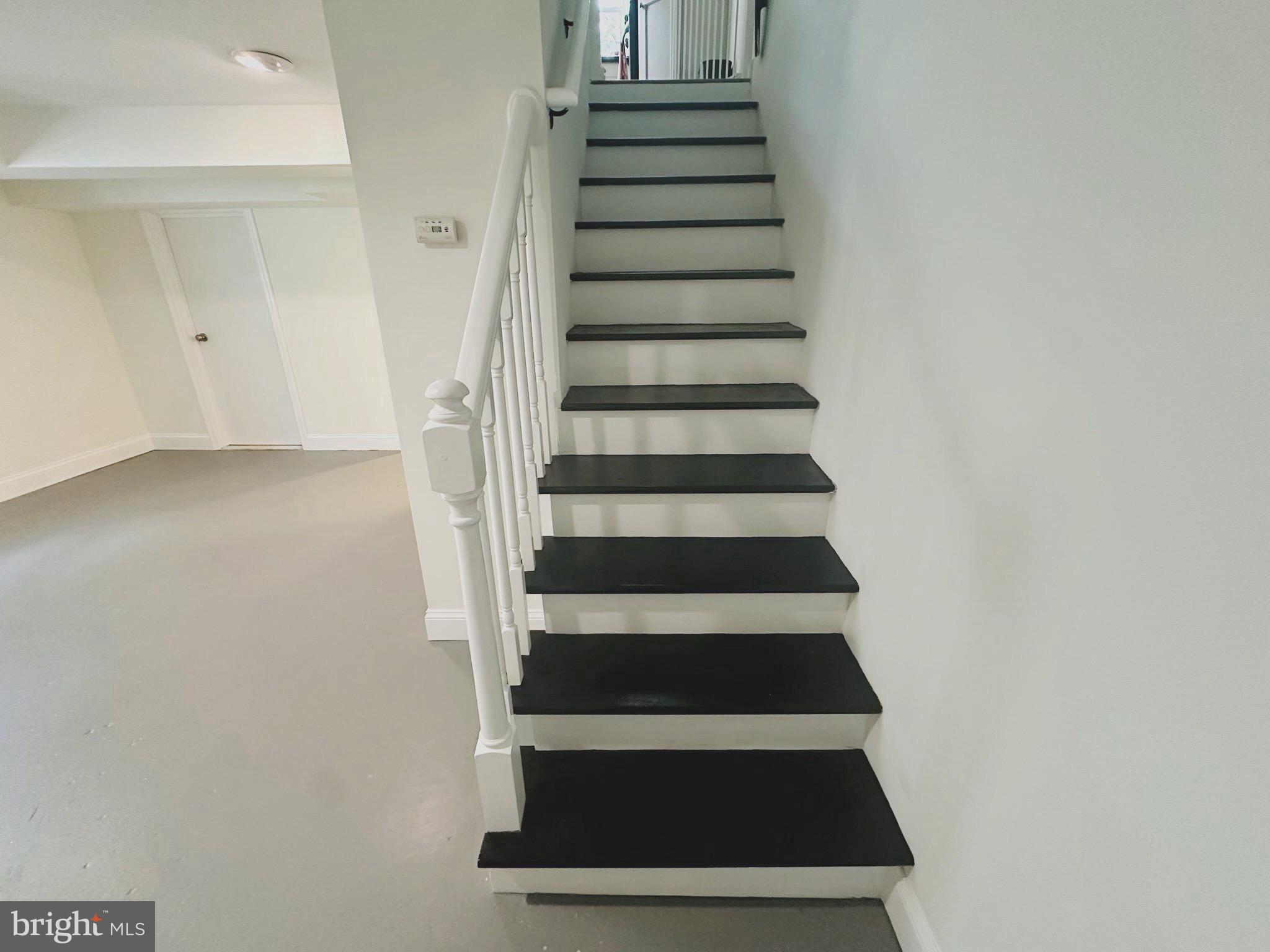 2723 FARNSWORTH DRIVE