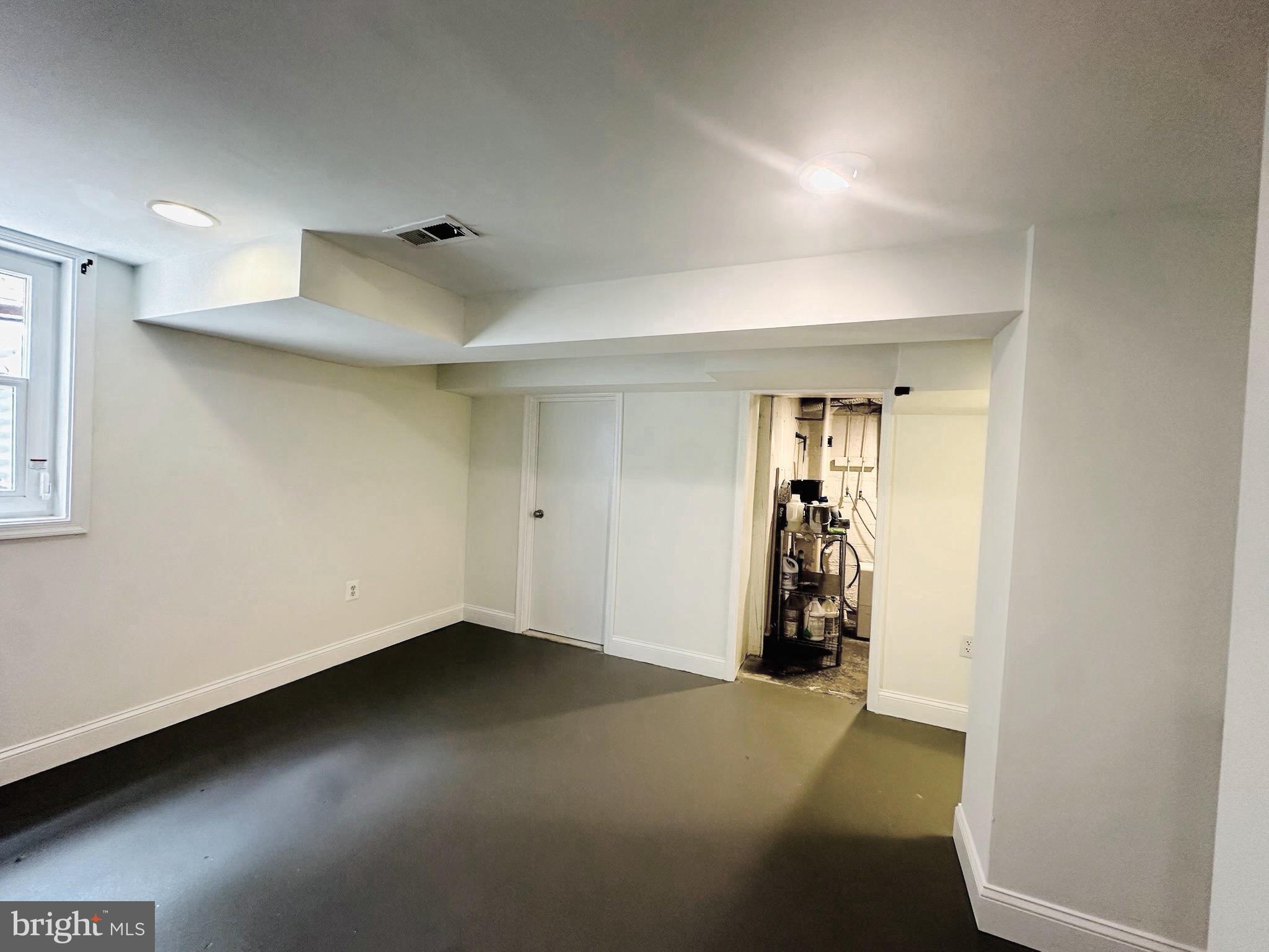 2723 FARNSWORTH DRIVE