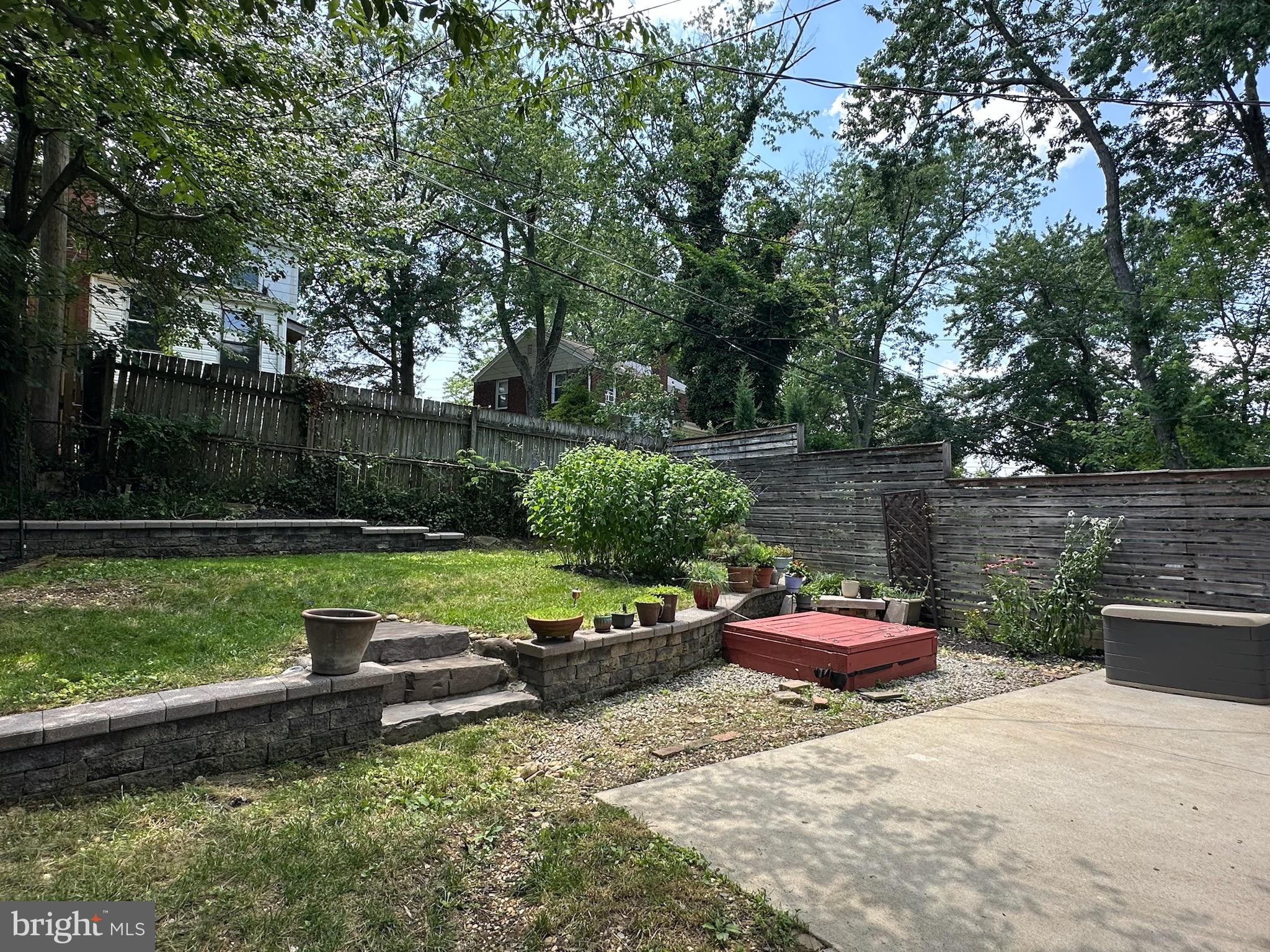 2723 FARNSWORTH DRIVE